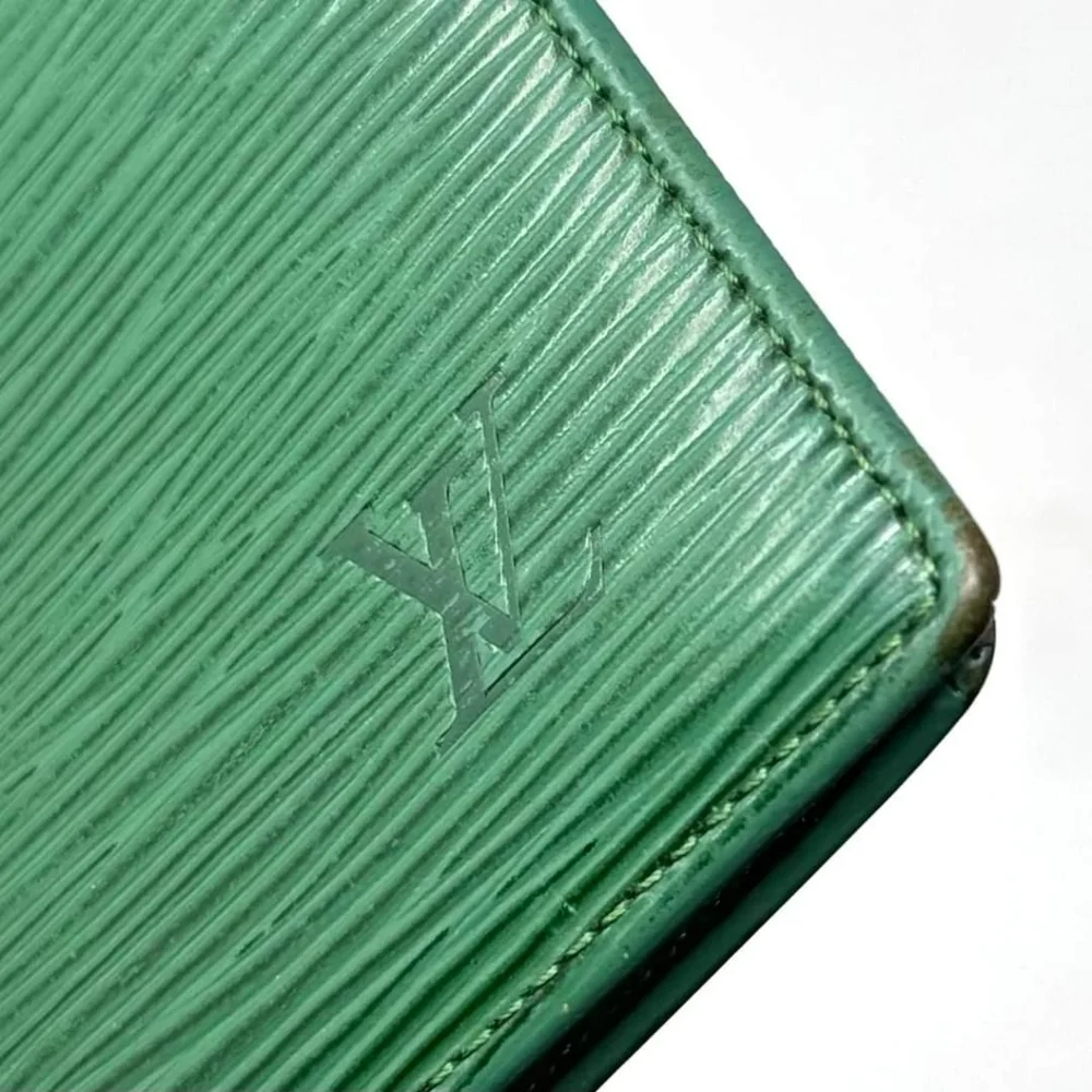 🟢🔥LOUIS VUITTON LONG EPI WALLET🔥 🟢